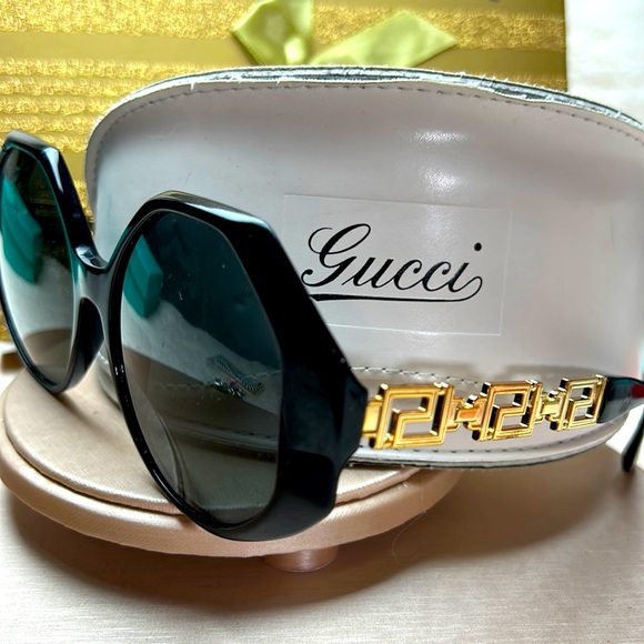 Gucci Sunglasses. No box. #36 - Picture 1 of 7